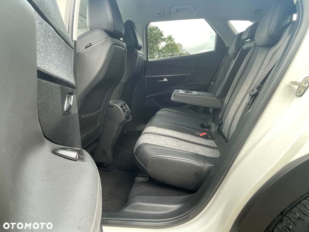 Peugeot 3008 - 33