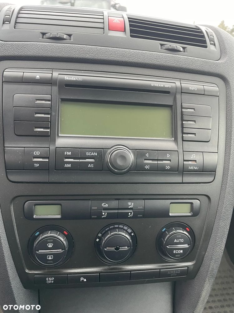 Skoda Octavia 1.6 FSI Classic - 10