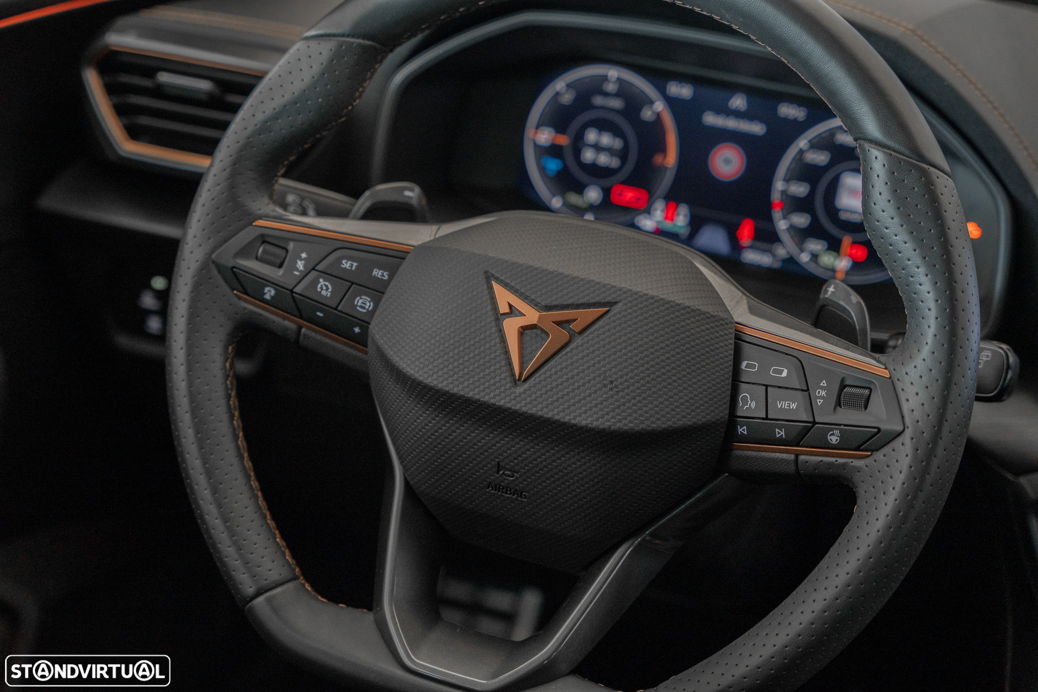 Cupra Formentor 1.4 e-Hybrid DSG VZ - 19