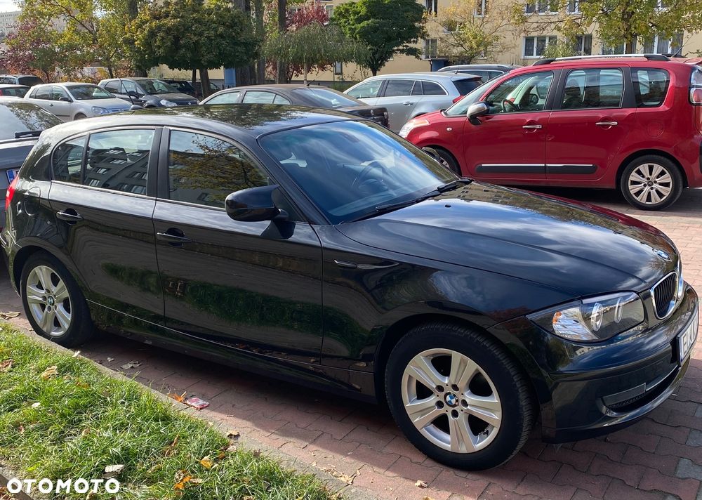 BMW Seria 1 116d DPF - 3