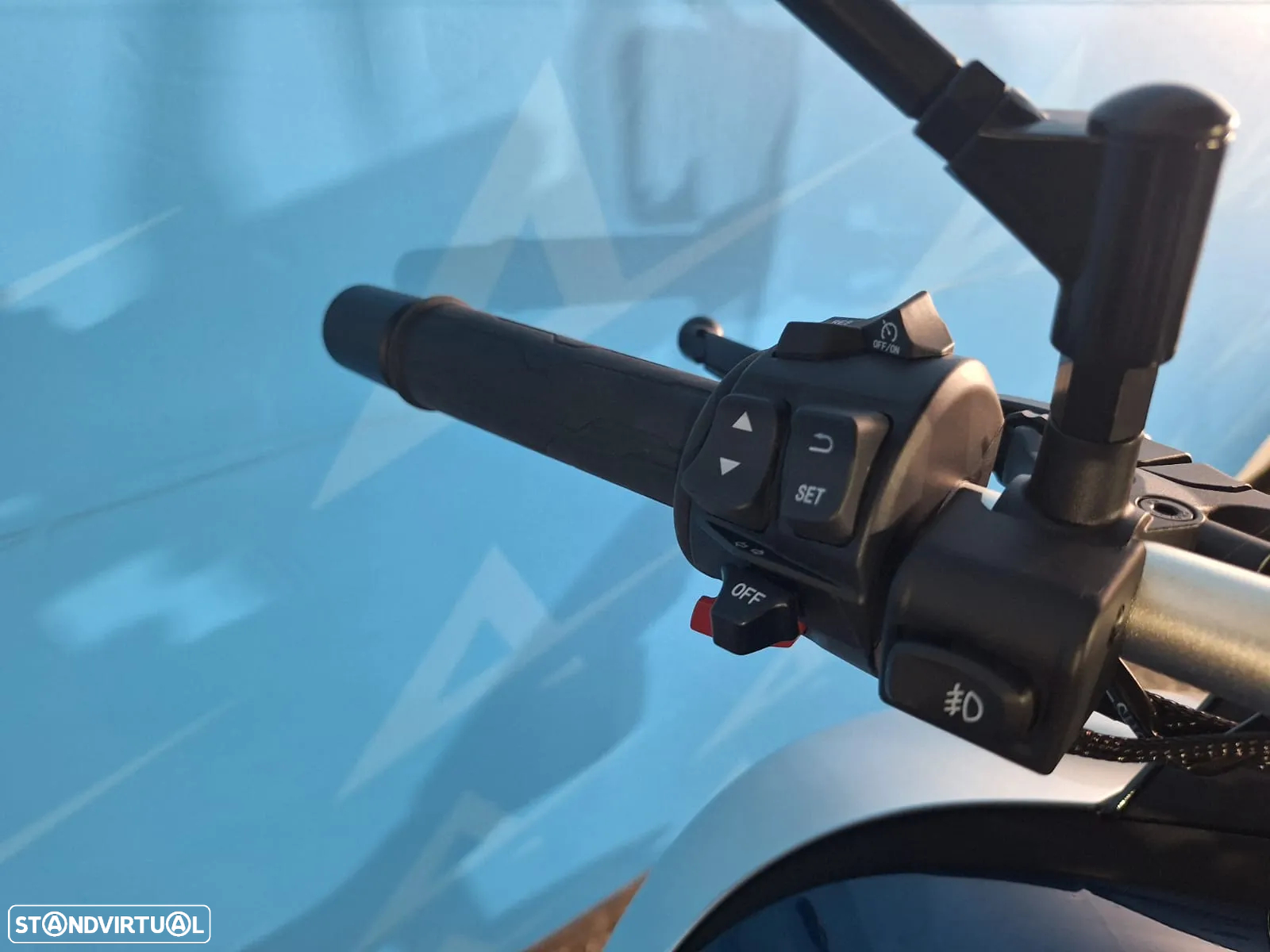 CF Moto 700MT ADV - 8