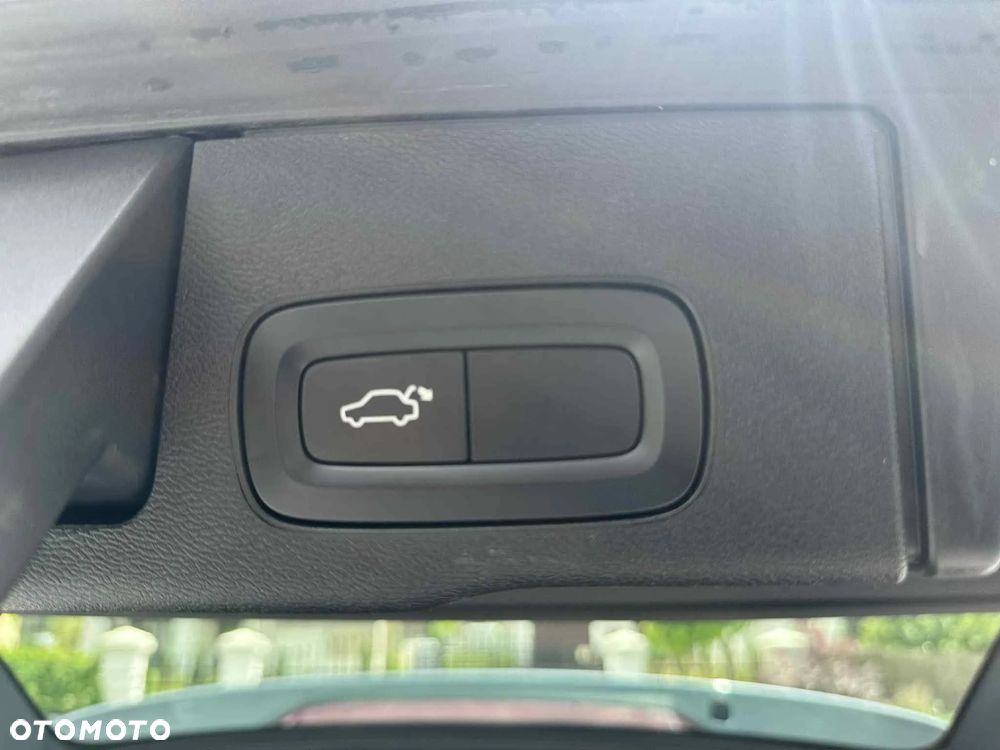 Volvo XC 60 B5 D AWD Inscription - 40