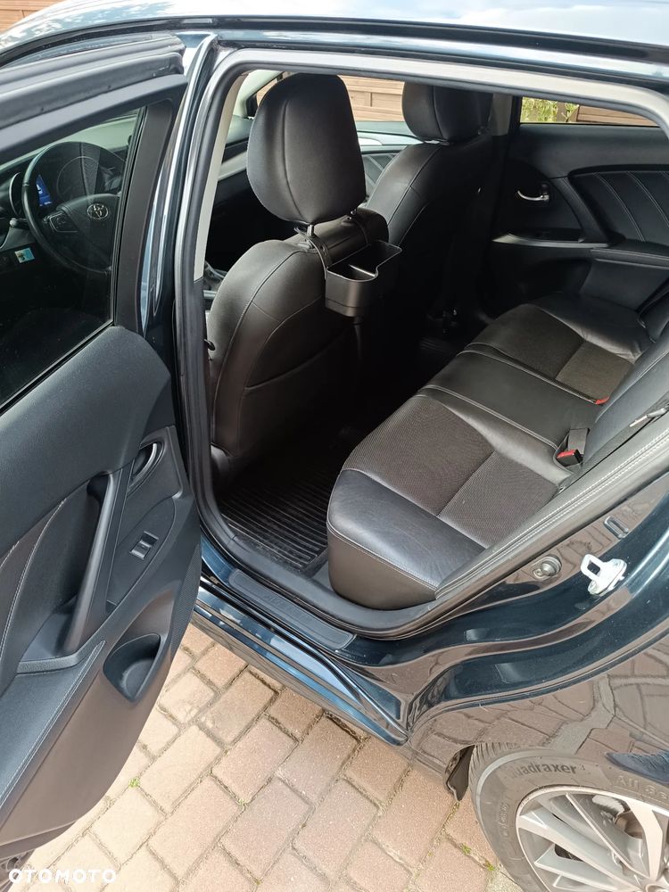 Toyota Avensis 1.8 Prestige - 8