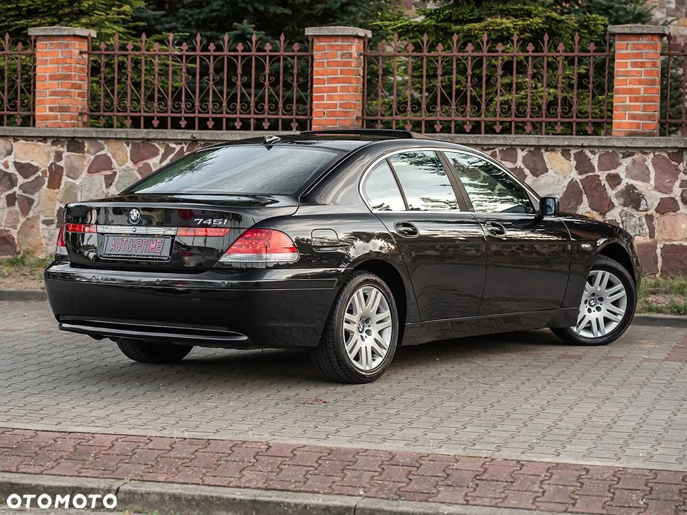 BMW Seria 7 - 13