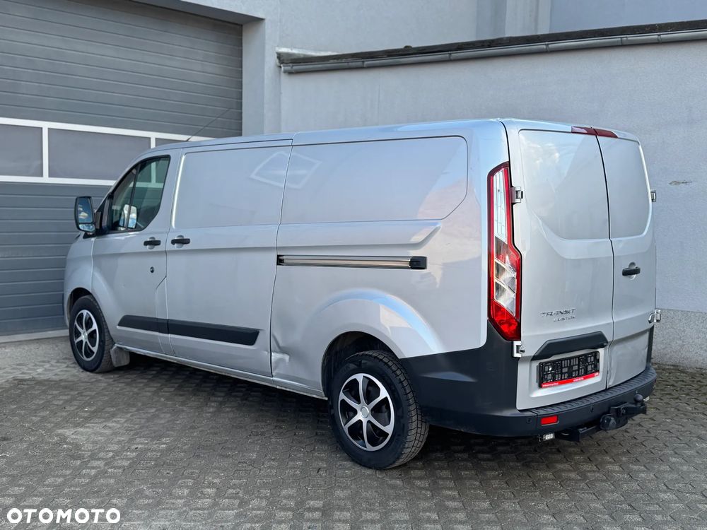 Ford Transit Custom - 16