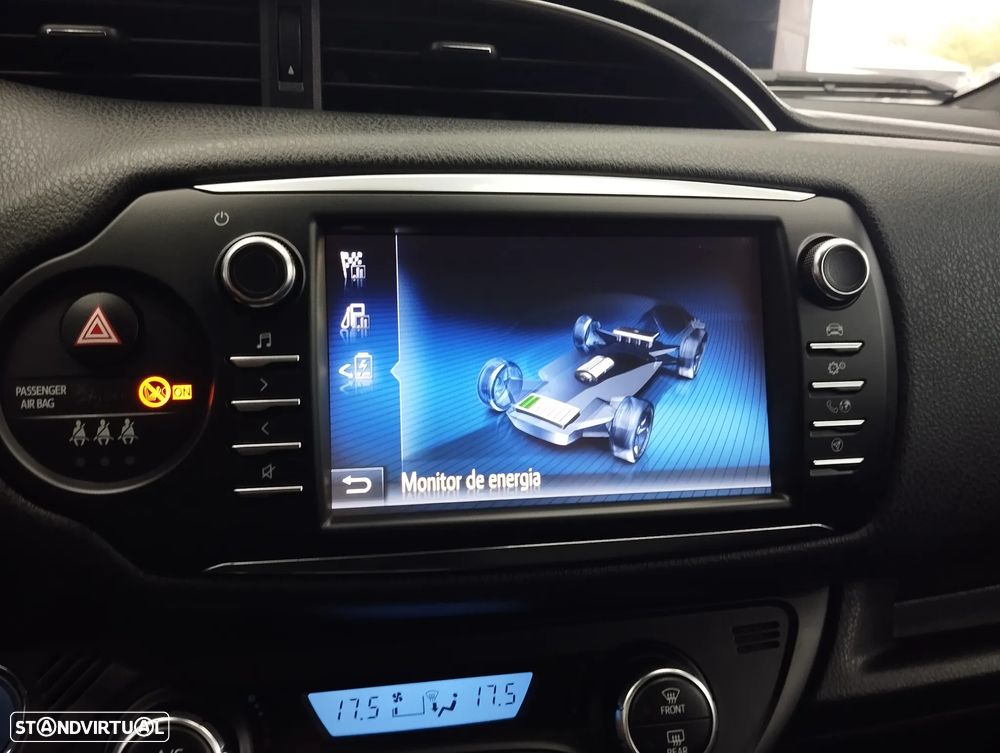 Toyota Yaris 1.5 HSD Square Collec.White - 28