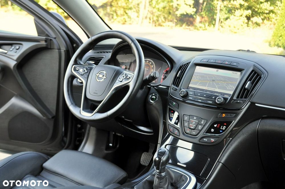 Opel Insignia - 27