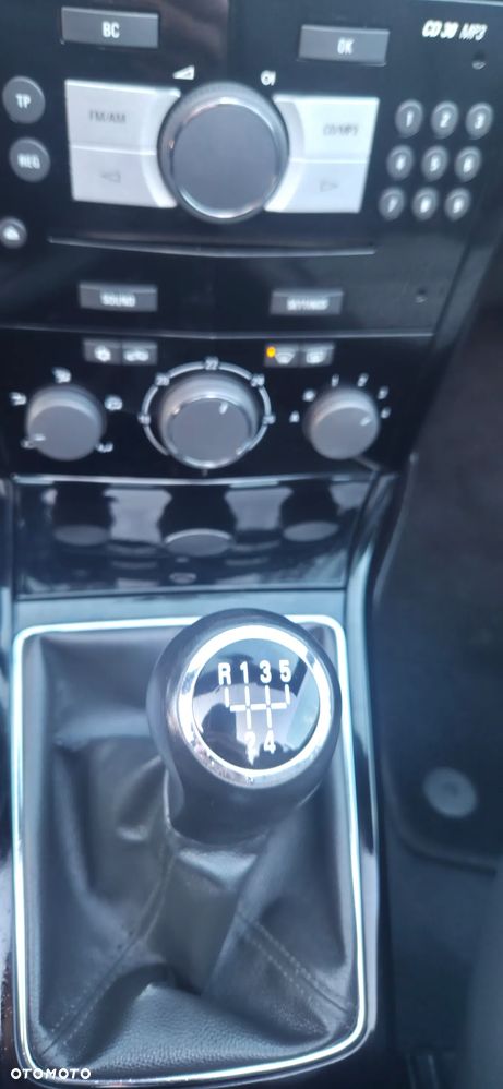 Opel Astra ver-1-8-sport - 28