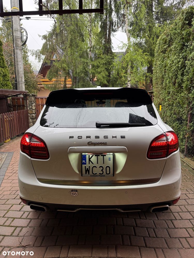 Porsche Cayenne - 5