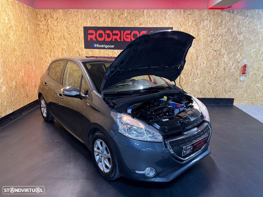 Peugeot 208 82 VTI Style - 26