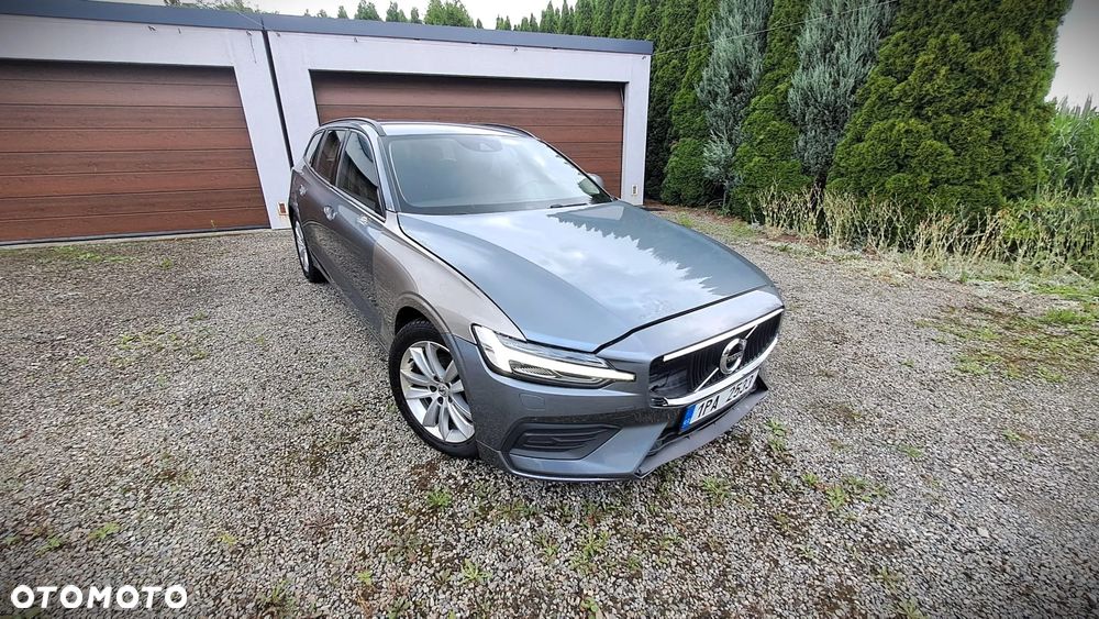 Volvo V60 D4 Geartronic Momentum - 17