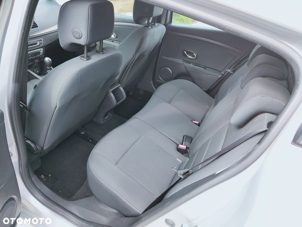 Renault Megane ENERGY TCe 130 INTENS - 6