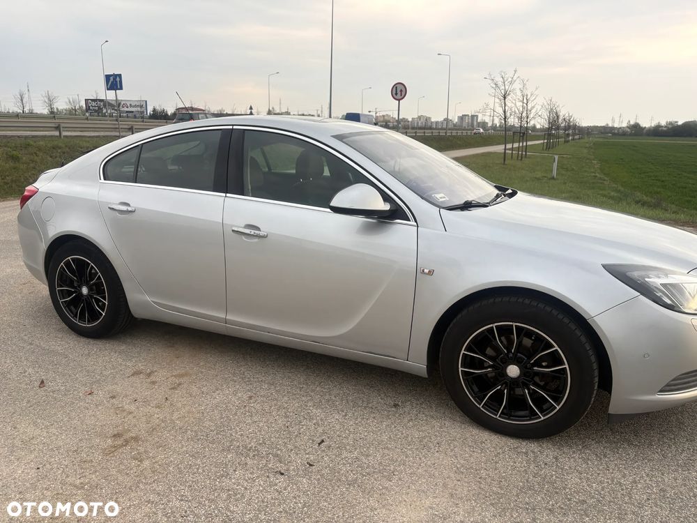 Opel Insignia 2.0 CDTI - 10