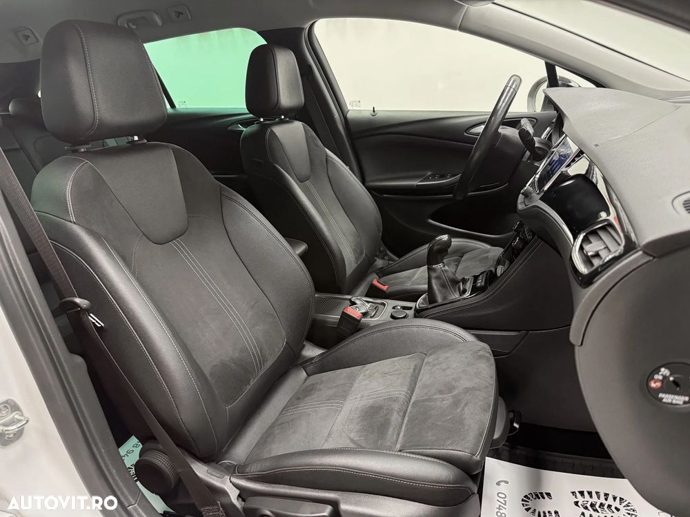 Opel Astra 1.5 D Start/Stop Ultimate - 8