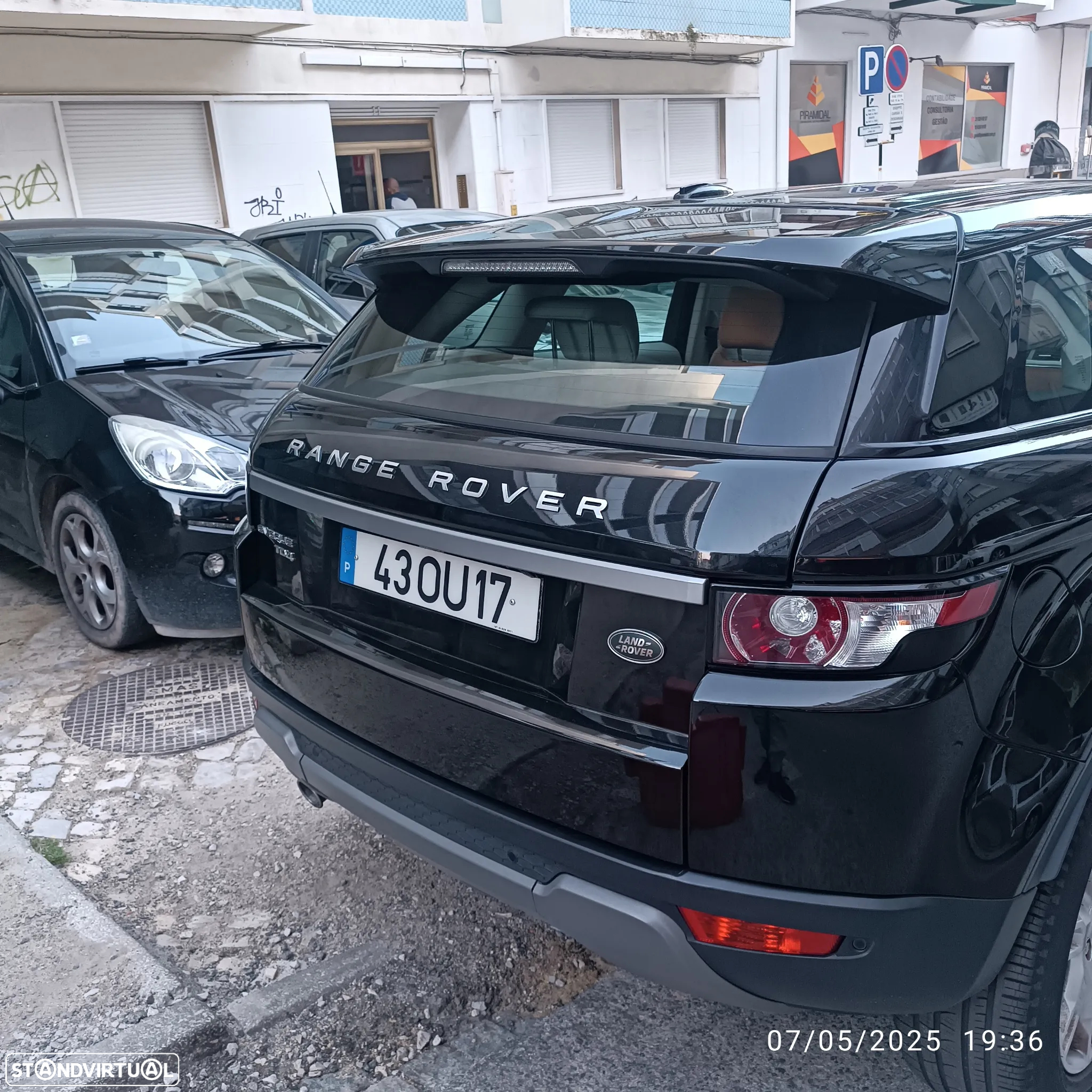 Land Rover Range Rover Evoque 2.2 TD4 Pure Auto 159g - 4
