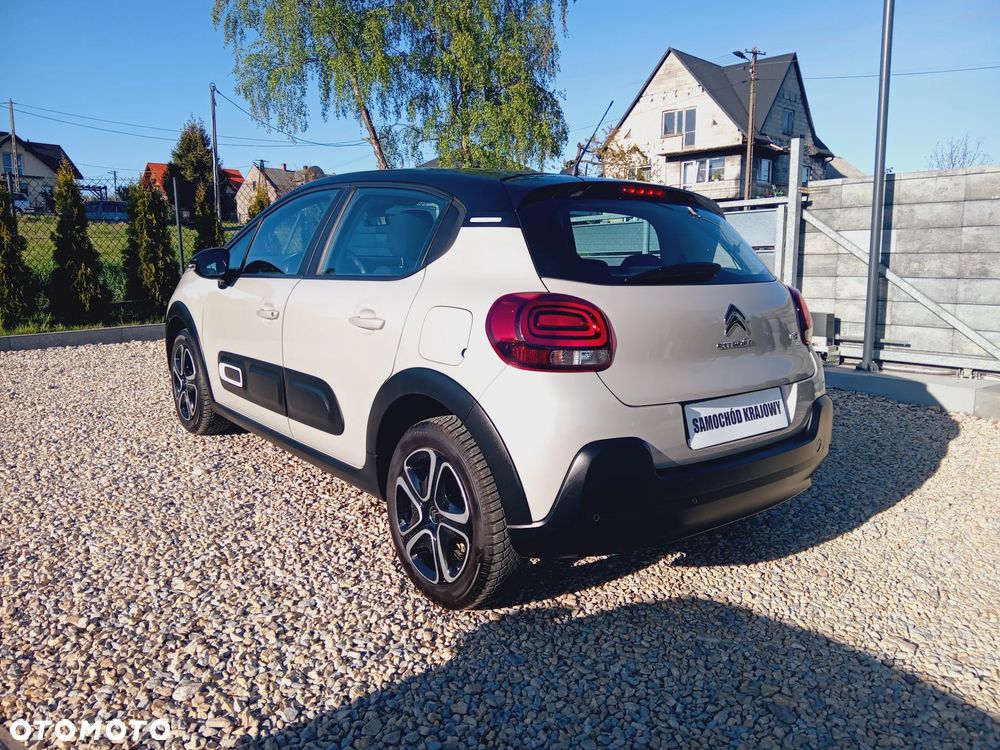 Citroën C3 1.2 PureTech Shine - 20