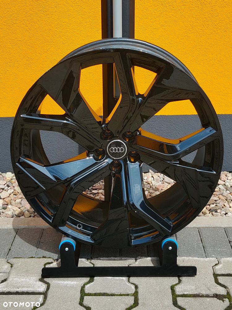 Felga aluminiowa 10,5Jx23H2 5x112 ET18/66,6 OE Audi - 3