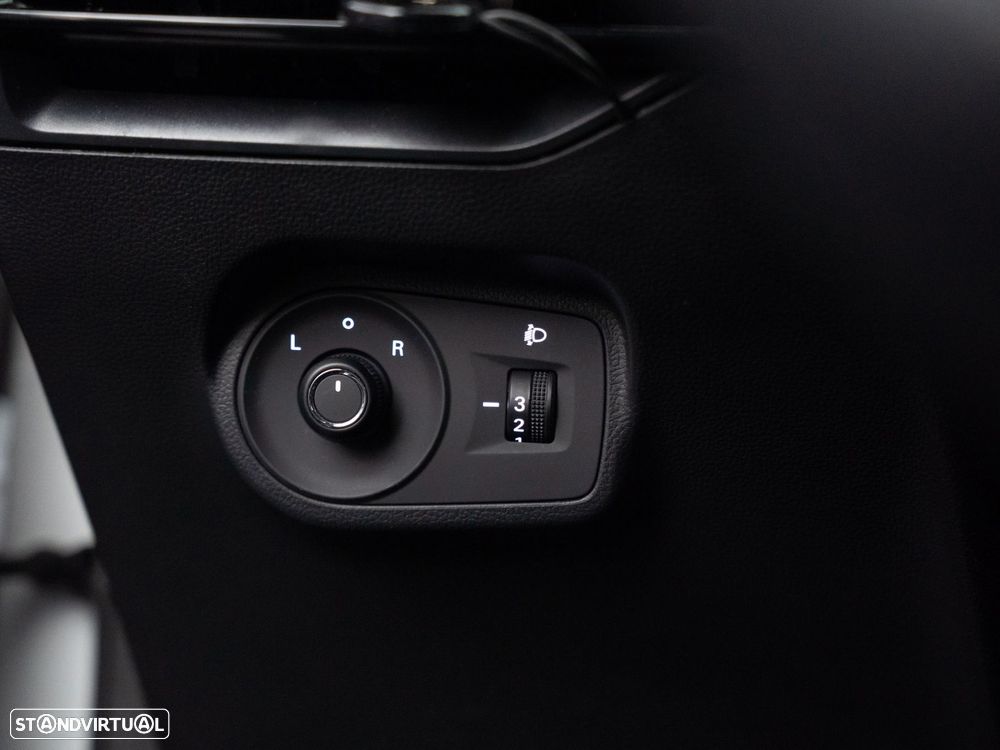 MG MG4 64 kWh Comfort - 17