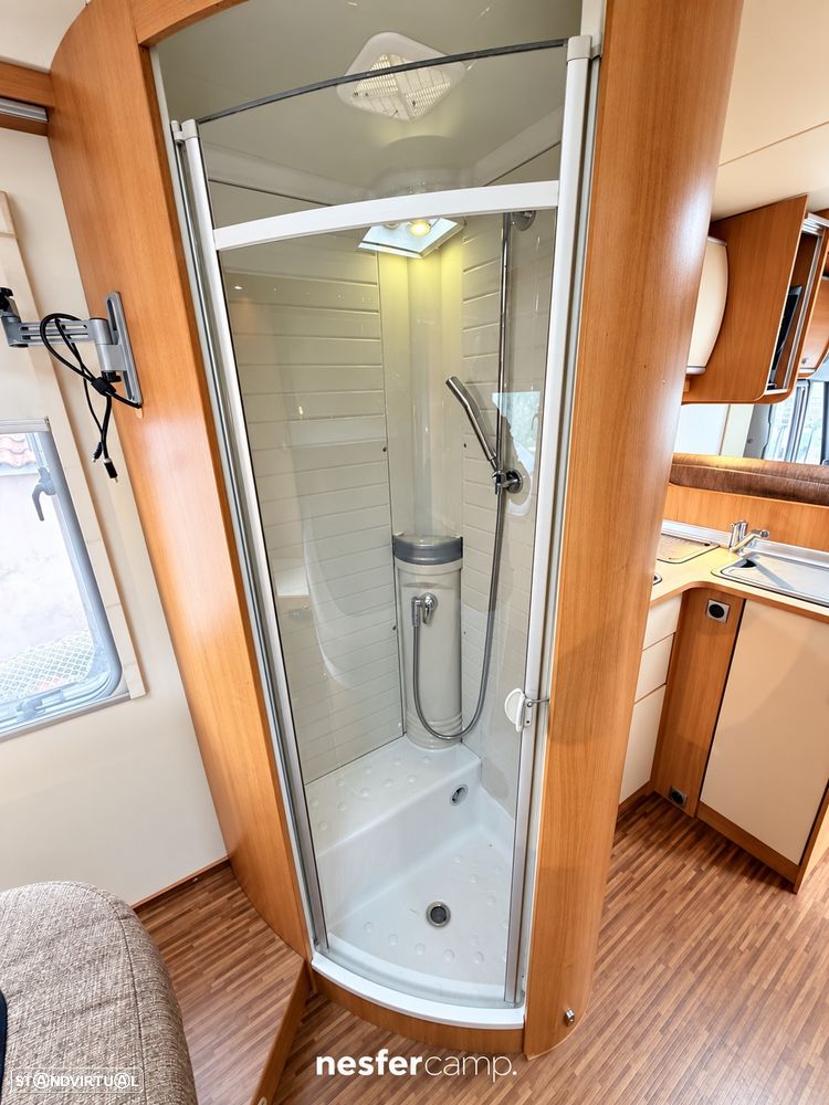 Burstner Viseo Viseo i726 cama central - 10