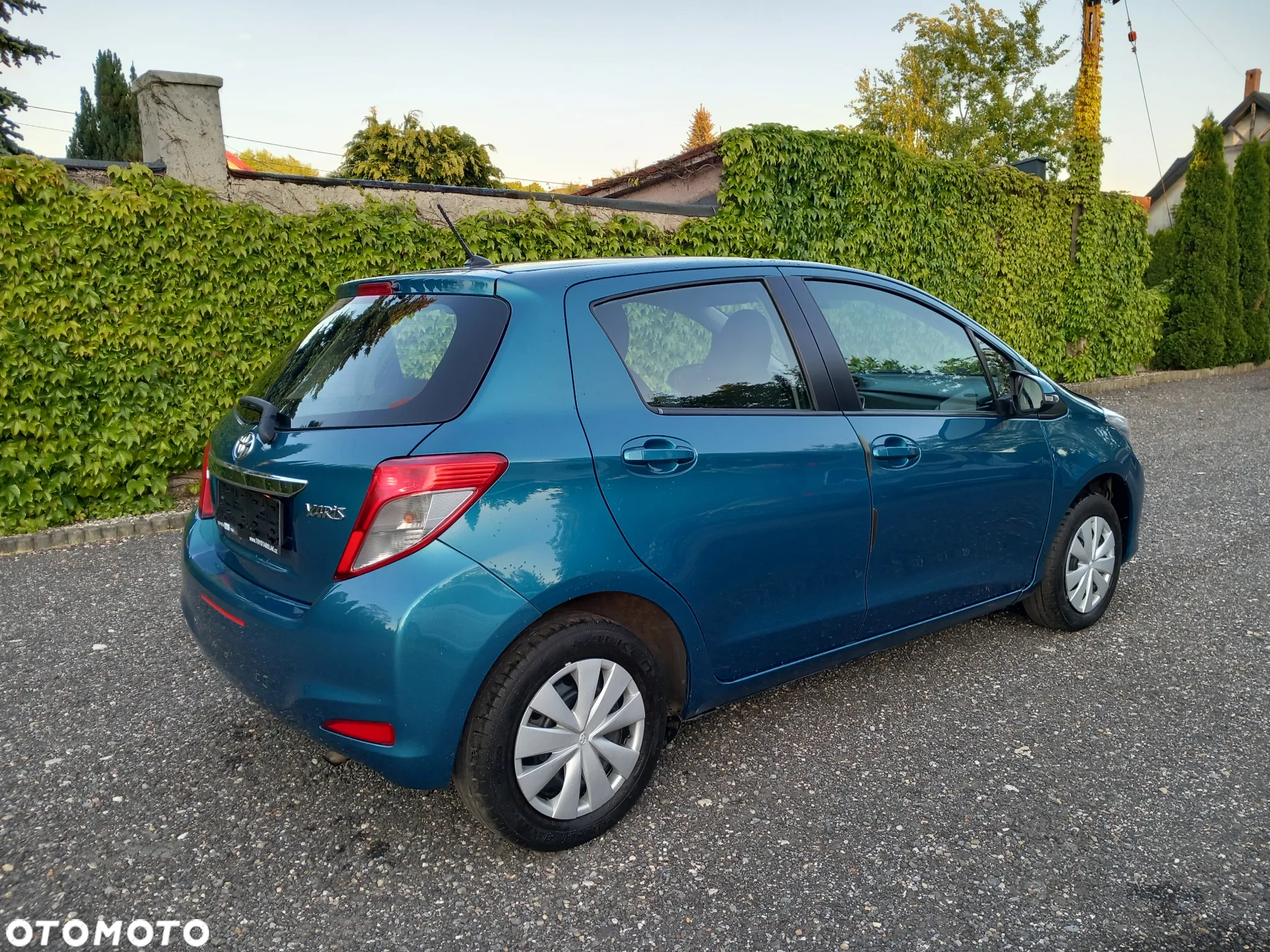 Toyota Yaris 1.0 VVT-i - 2