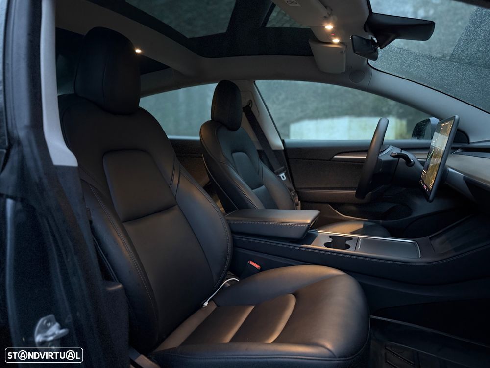 Tesla Model 3 Performance Dual Motor AWD - 25