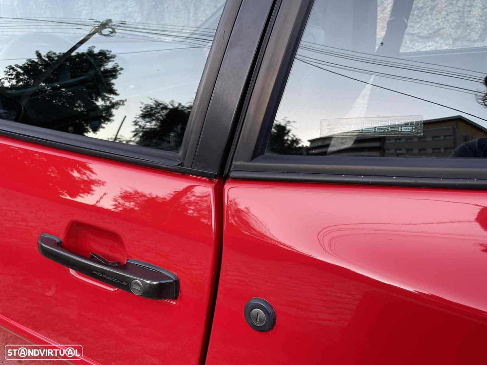 Porsche 944 Turbo - 23