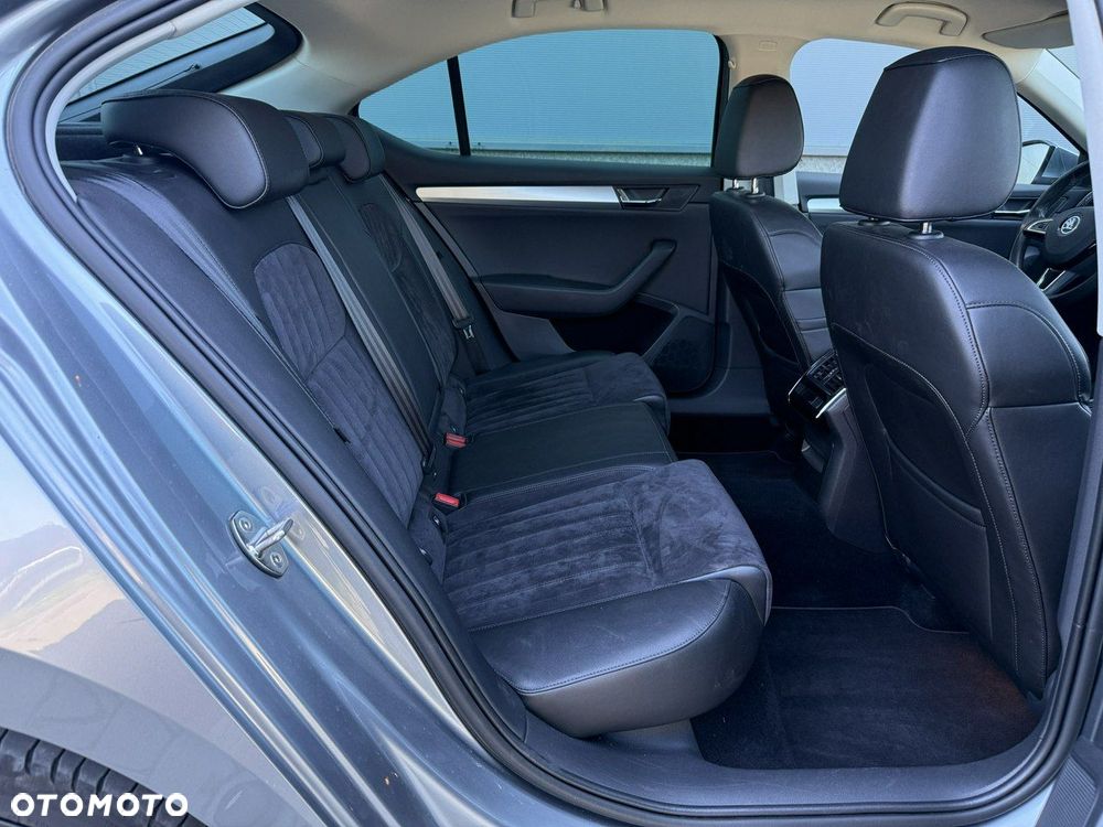 Skoda Superb 2.0 TSI Style DSG - 12