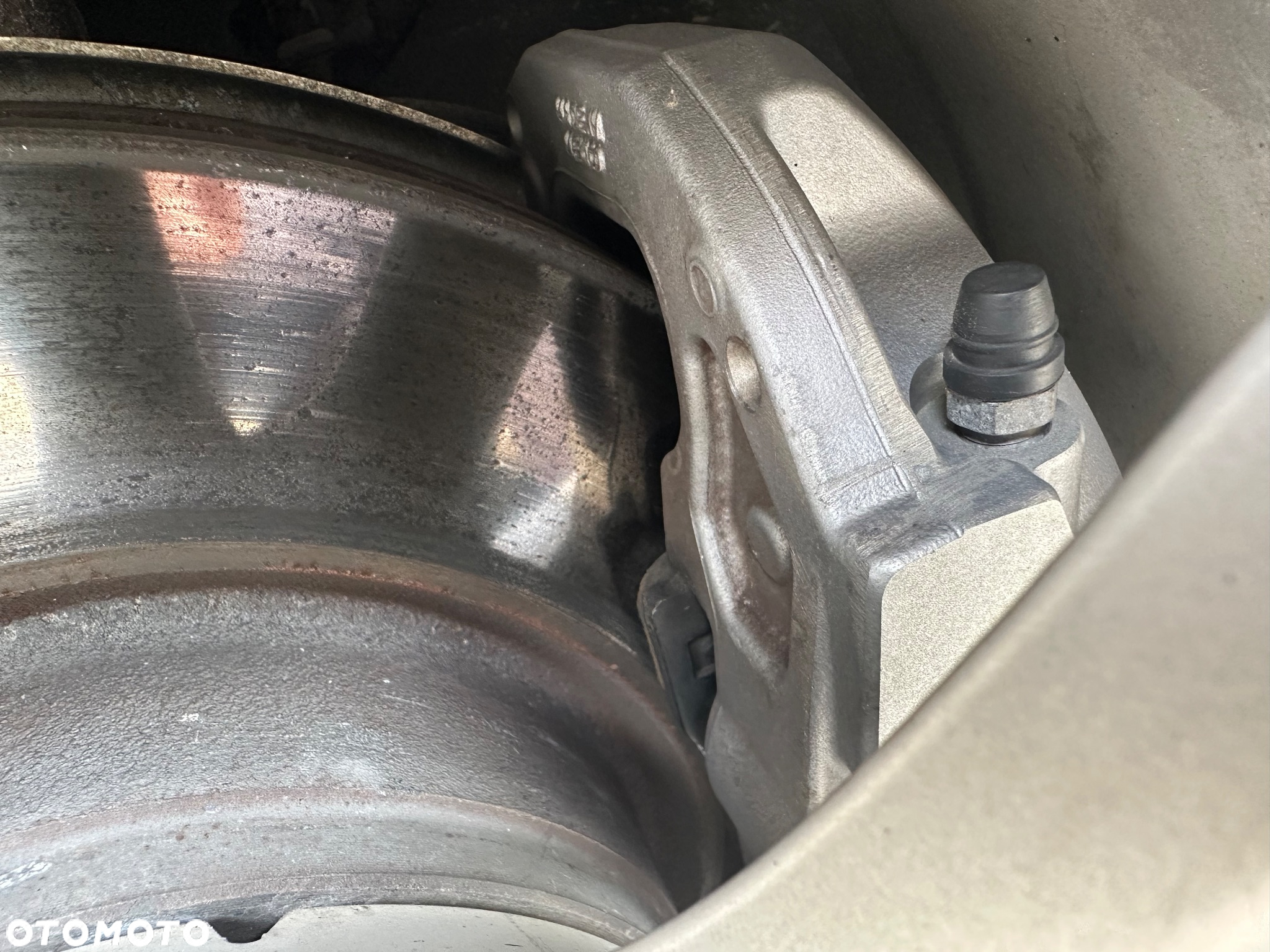 Tesla Model 3 Langstreckenbatterie Allradantrieb Dual Motor - 30