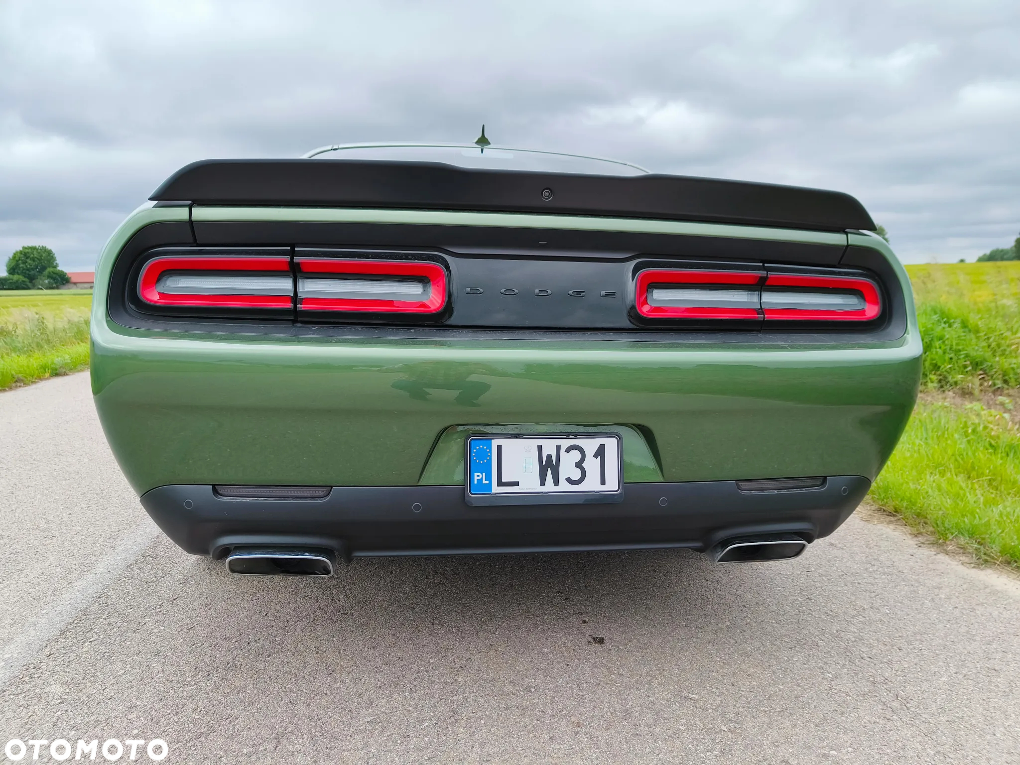 Dodge Challenger 5.7 R/T - 17