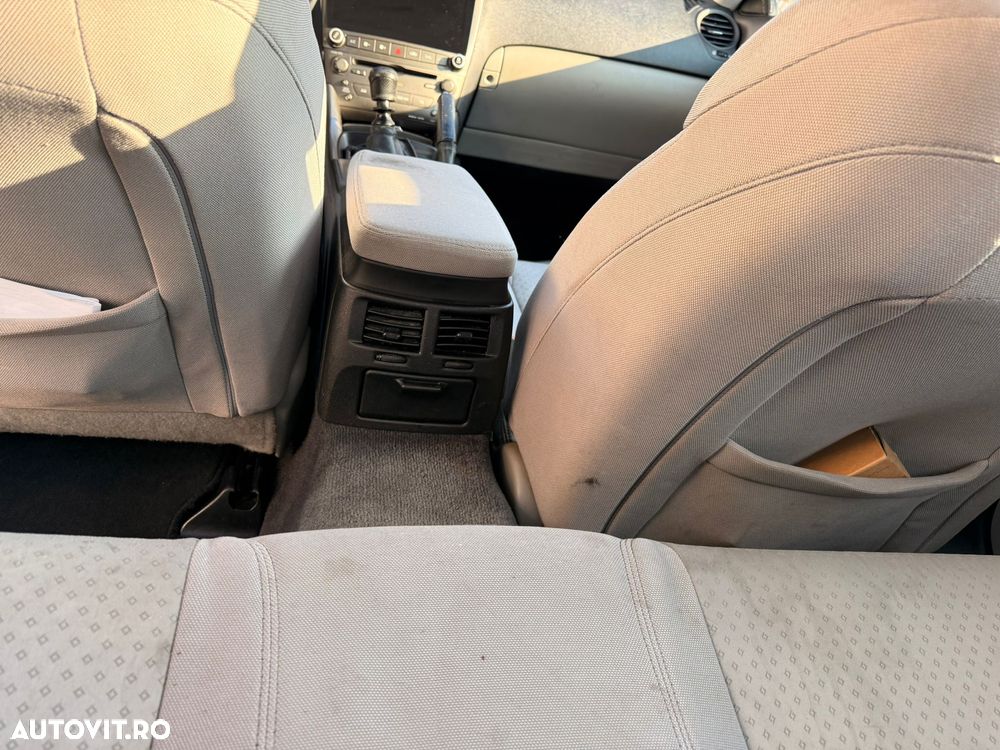 Lexus Seria IS 220d Luxury - 7