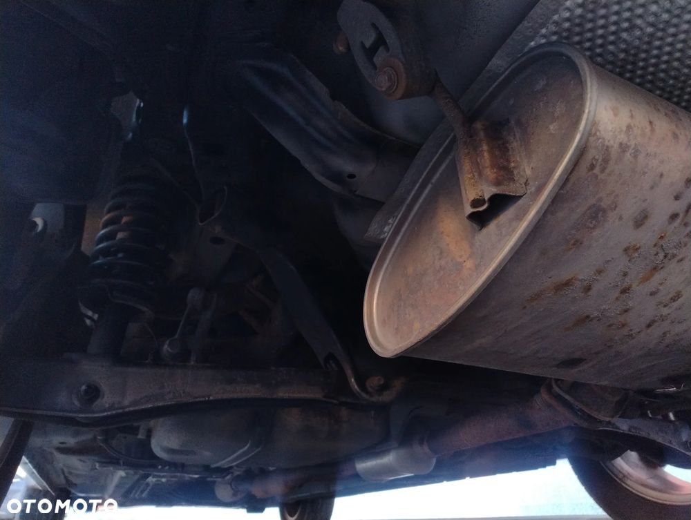 Mitsubishi Lancer 1.8 Intense - 36