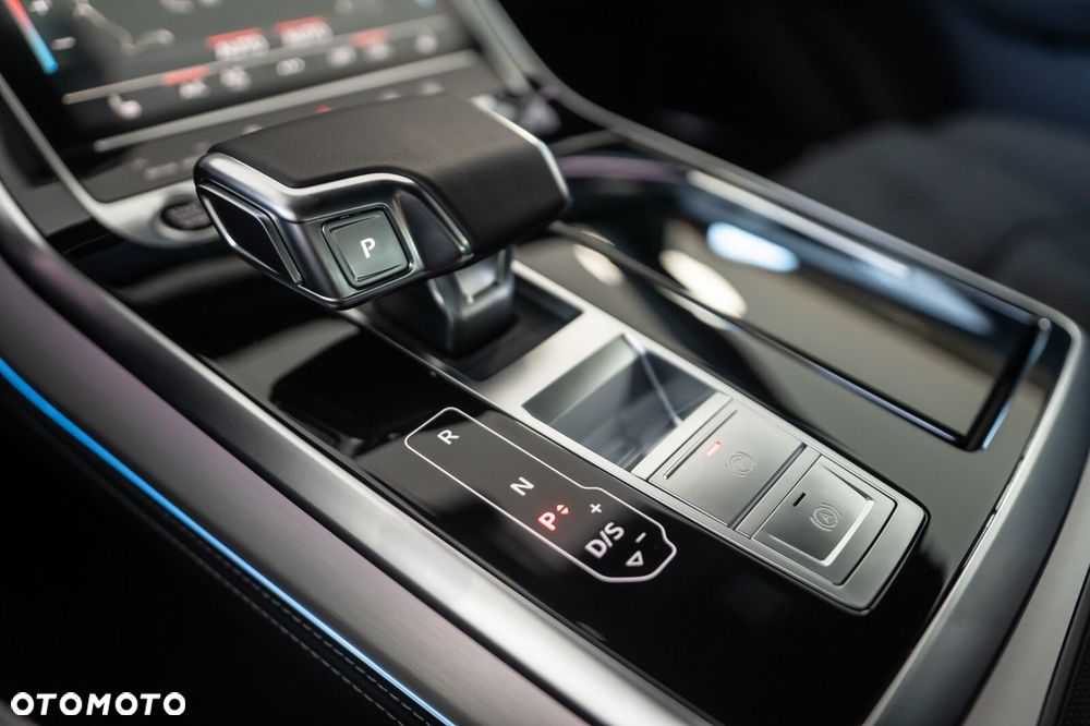 Audi Q8 - 22