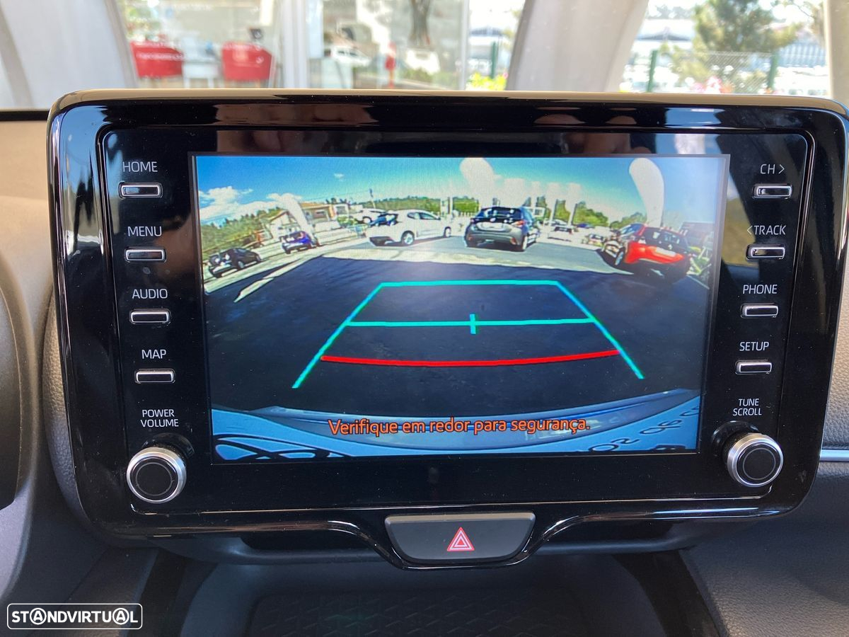 Toyota Yaris Cross - 25