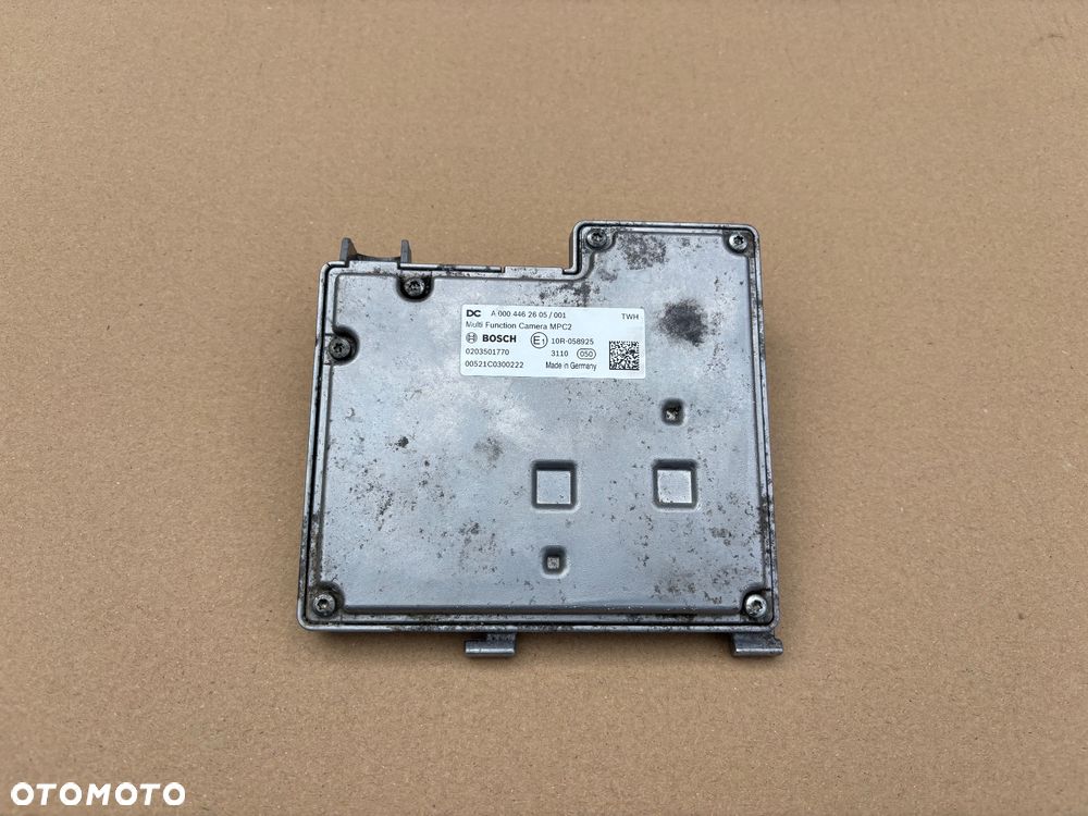 Mercedes Actros MP4 MP5 Kamera Szyby Asystent Pasa MPC2 A0004462605 Bosch 0203501770 - 2