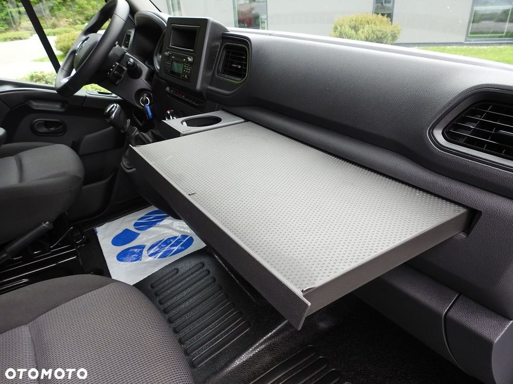 Renault MASTER PLANDEKA 10 PALET WEBASTO TEMPOMAT KLIMATYZACJA LEDY  165KM - 40