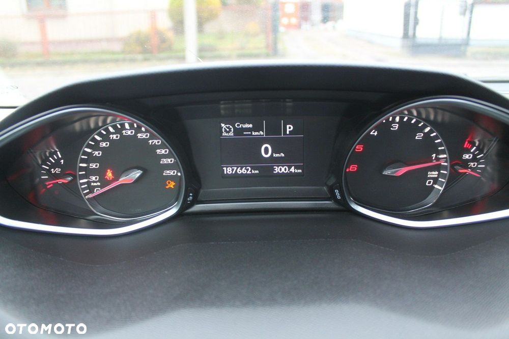 Peugeot 308 - 15