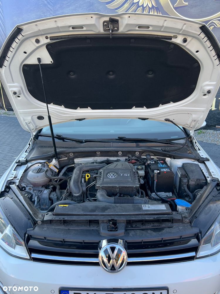 Volkswagen Golf 1.0 TSI OPF Comfortline - 17