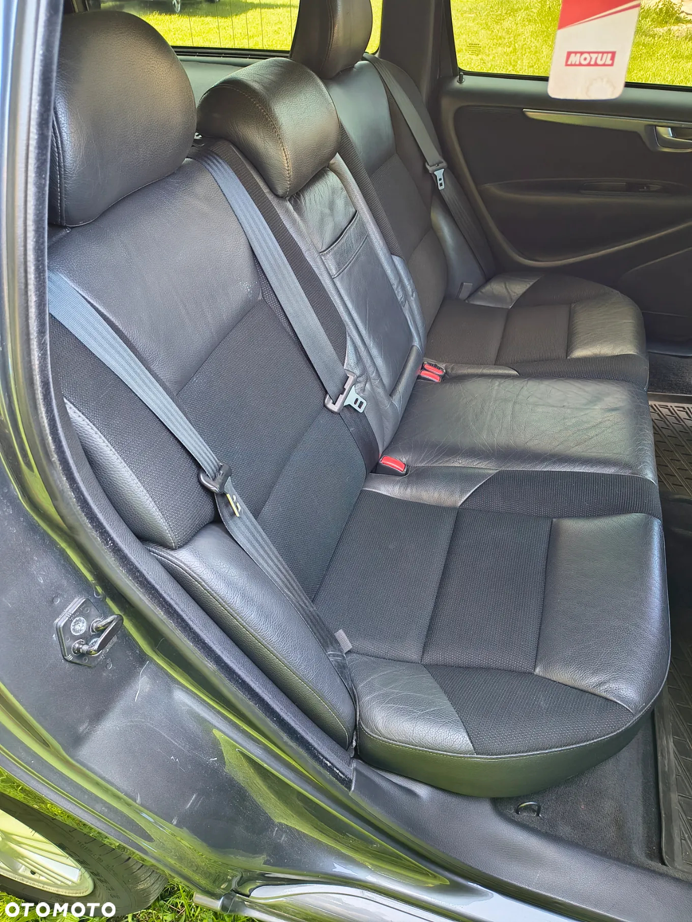 Volvo V70 2.4 Momentum - 16