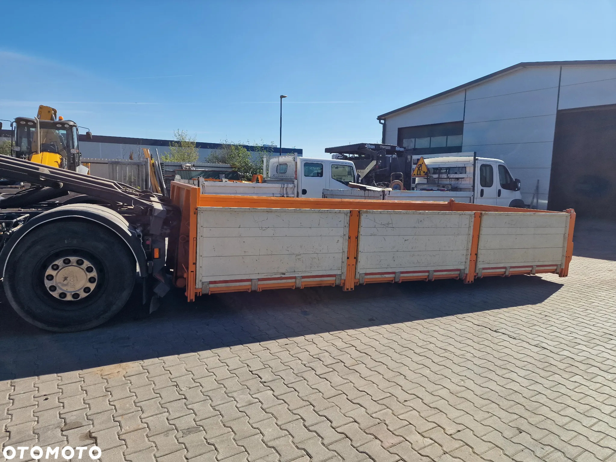 Scania P380 8x2 - 11