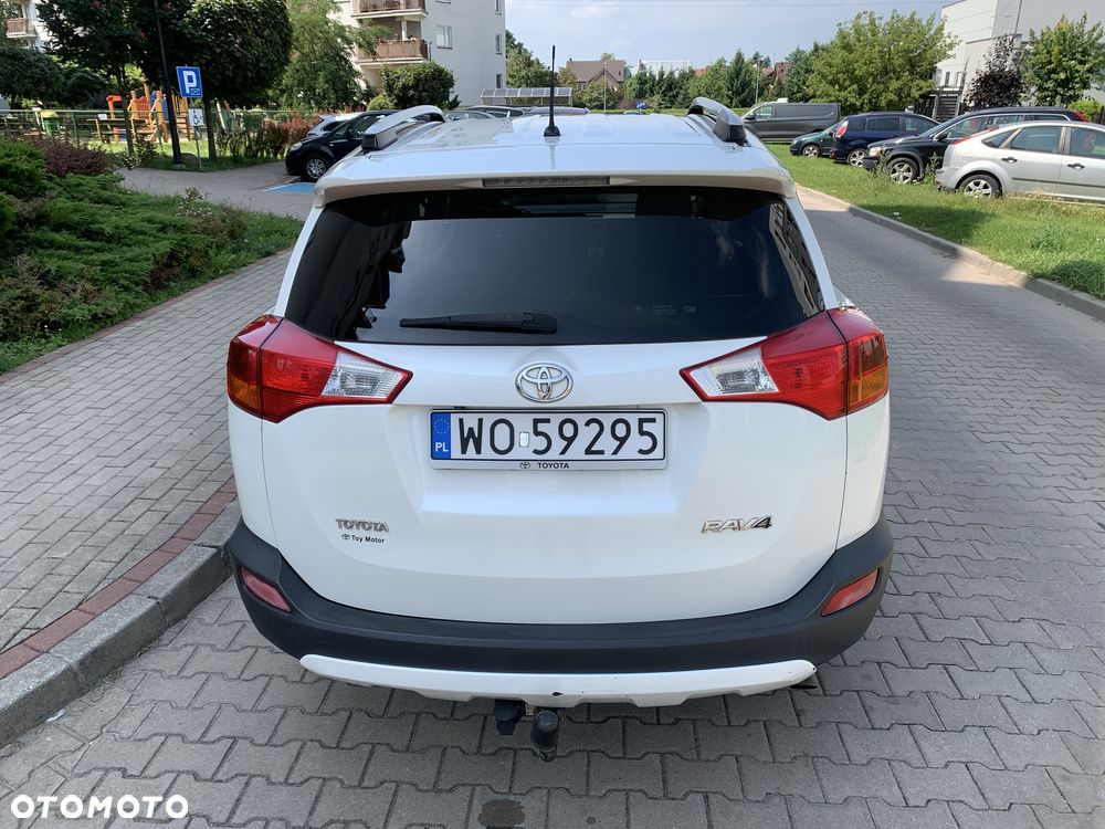 Toyota RAV4 - 4