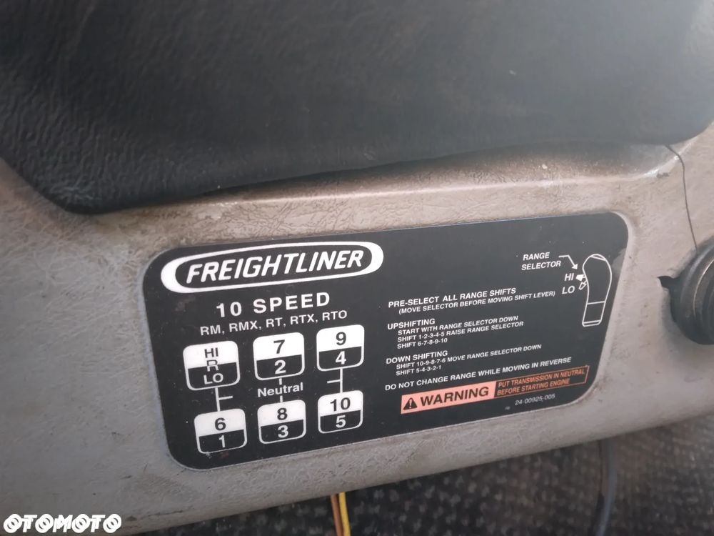Freightliner Argosy - 11