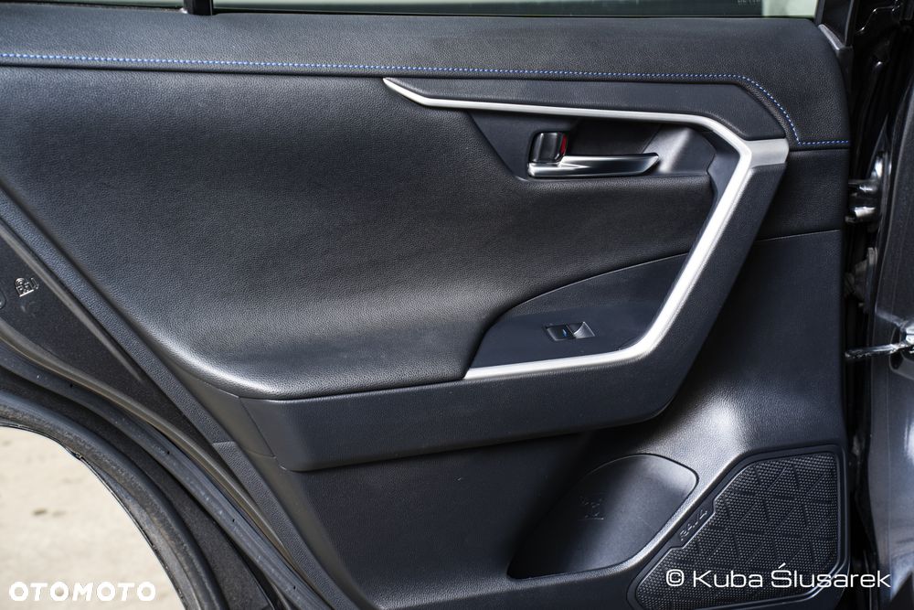 Toyota RAV4 2.5 Hybrid Selection 4x2 - 32