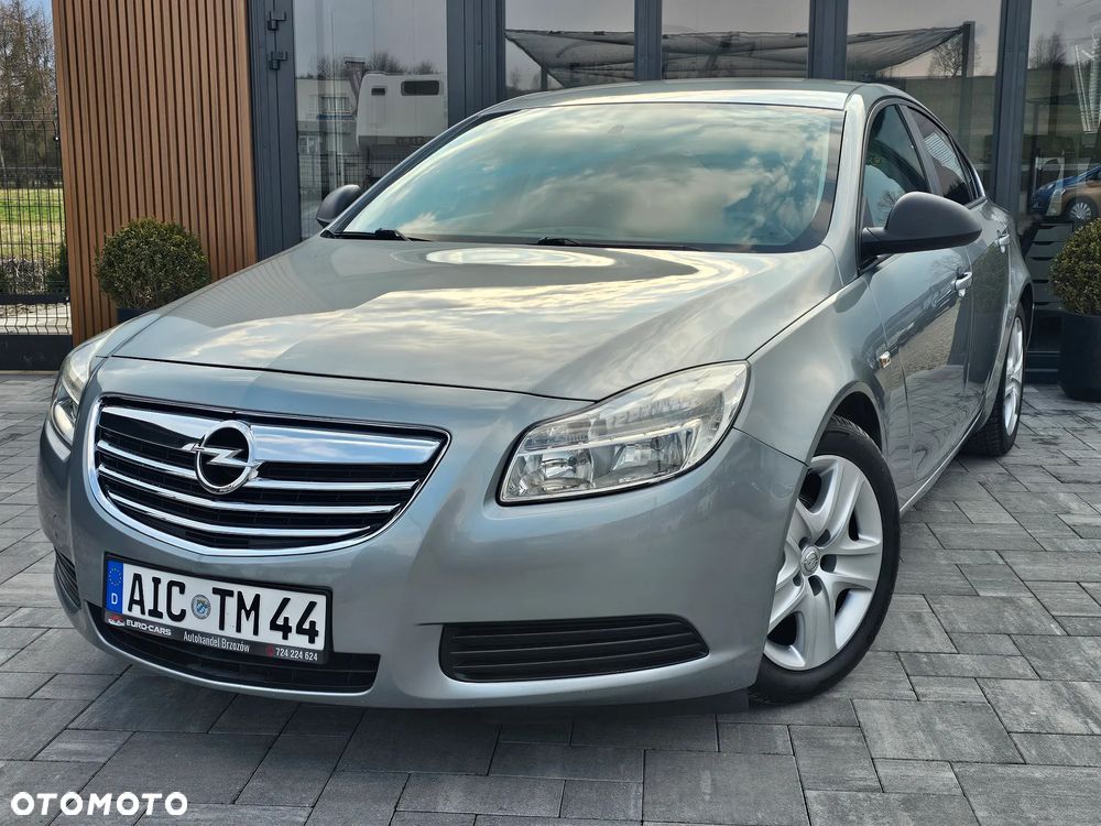 Opel Insignia 1.6 Edition - 1