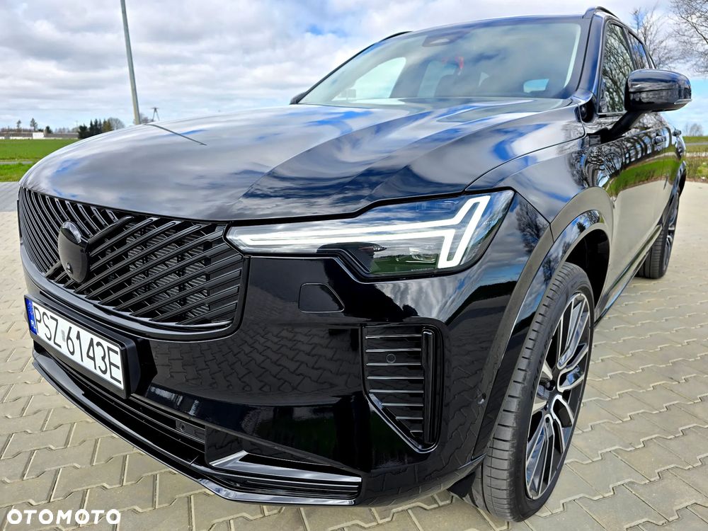 Volvo XC 90 T8 AWD Ultra Black Edition - 1