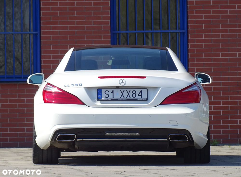 Mercedes-Benz SL 500 7G-TRONIC - 11