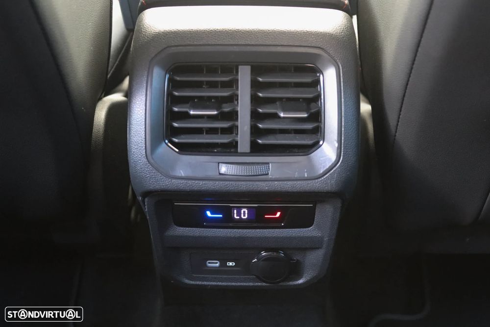 SEAT Tarraco 2.0 TDI FR DSG - 32