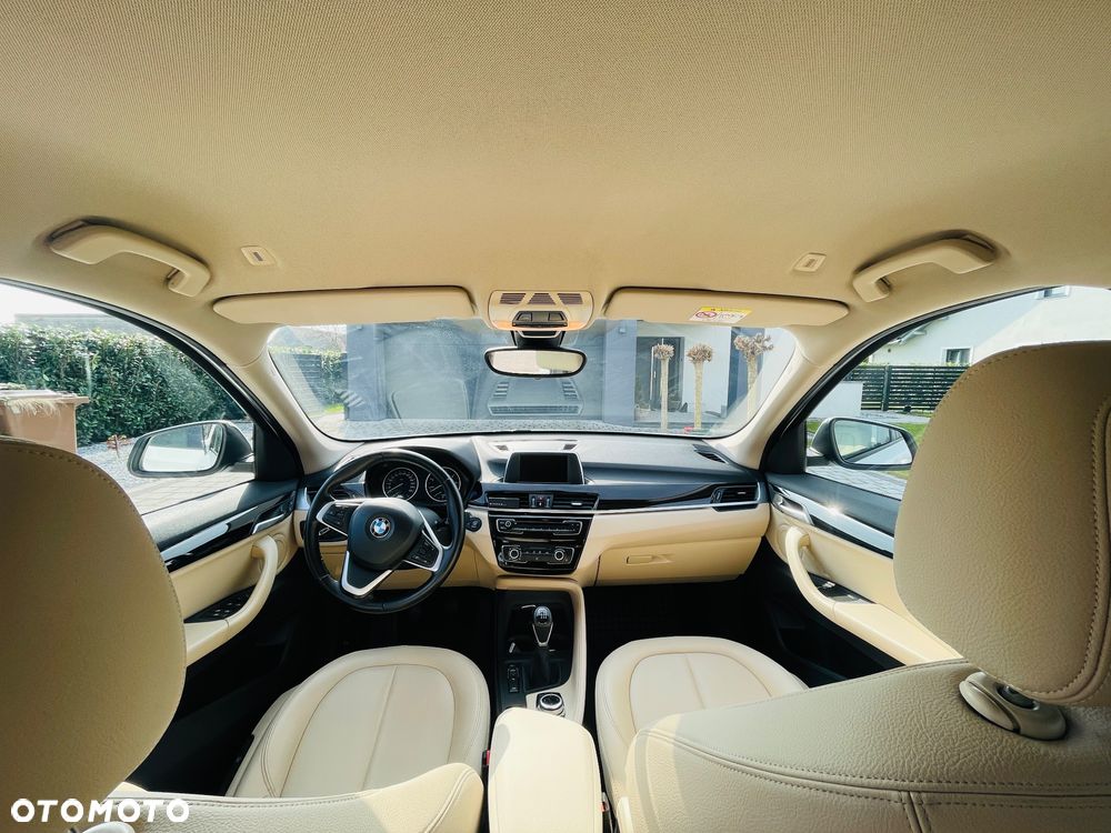 BMW X1 xDrive18d - 21