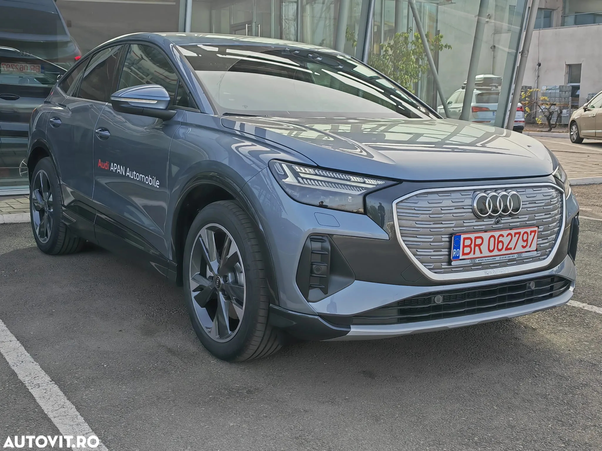 Audi Q4 e-tron 40 - 2