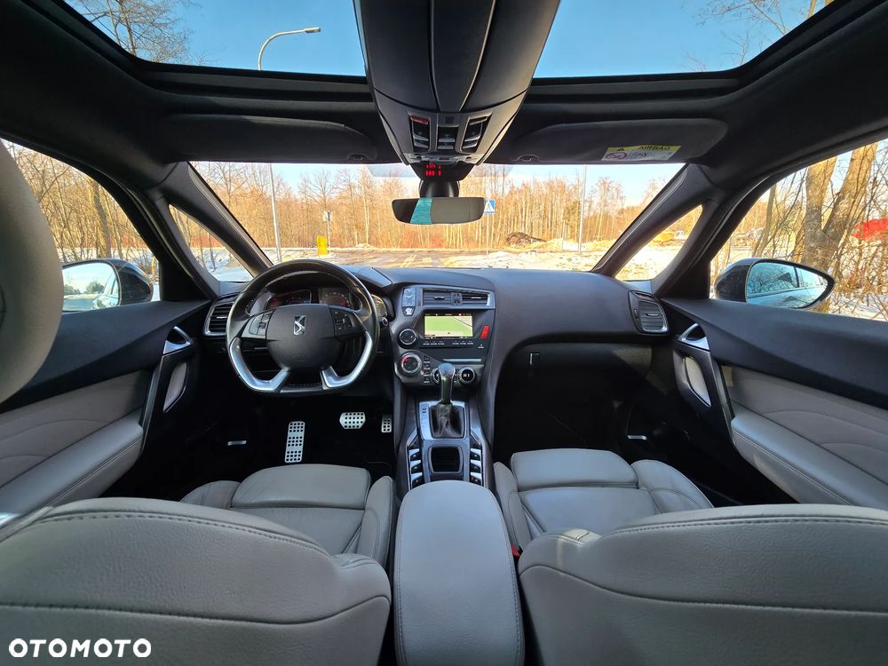 DS Automobiles DS 5 - 6