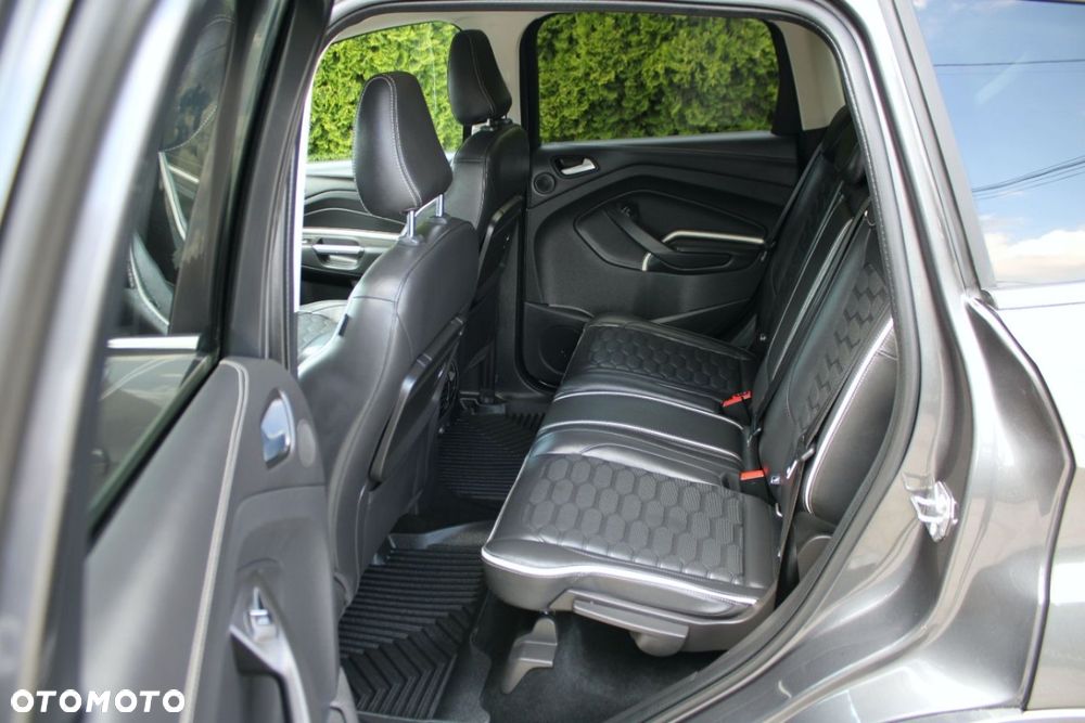 Ford Kuga Vignale 2.0 TDCi AWD - 9